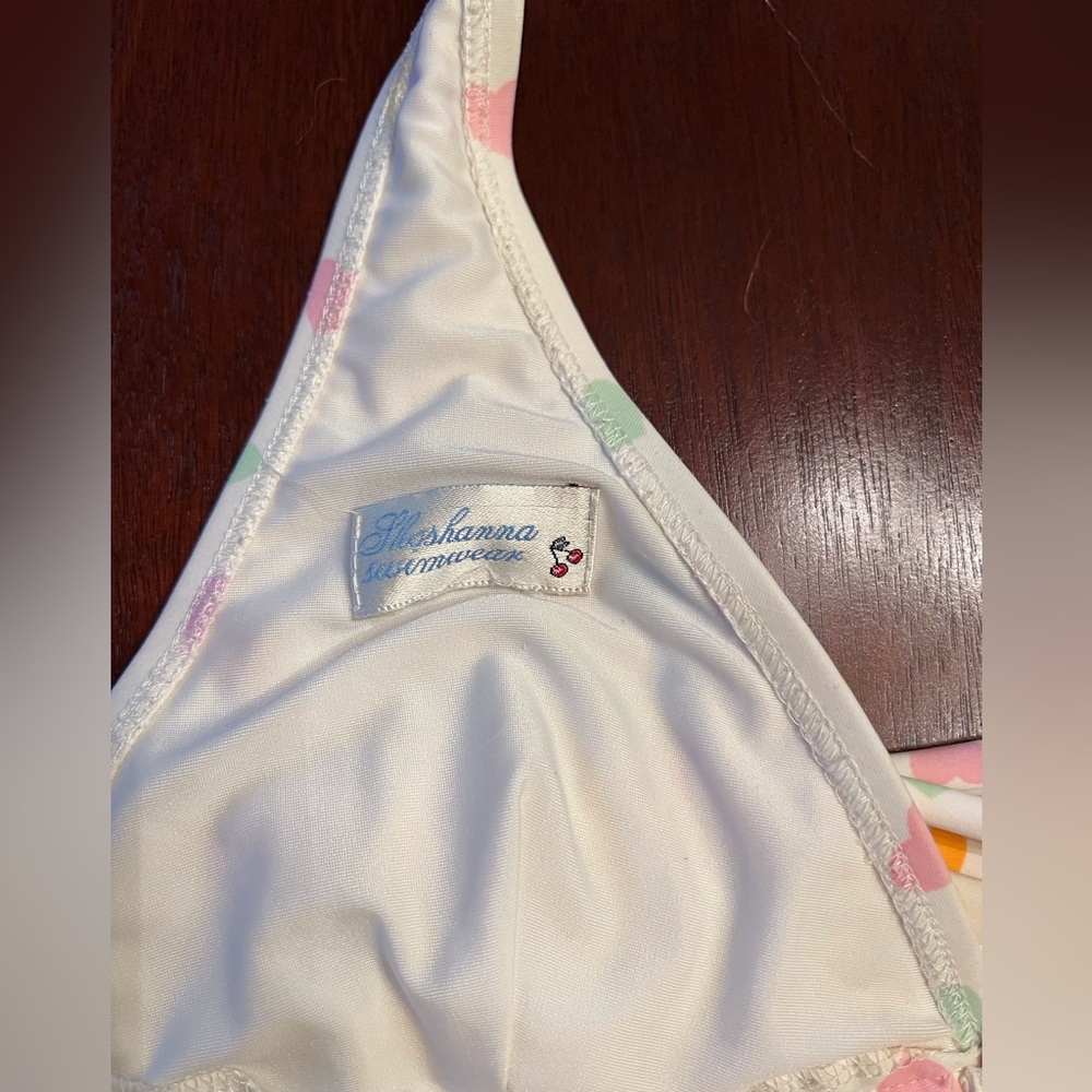 Shoshanna Cream Heart Print Triangle Bikini with Matching Sarong - Picture 7 of 7